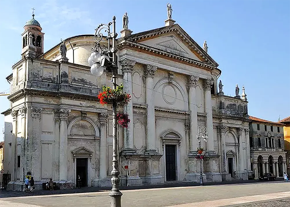 Kirche san giovanni piazza libertà - Umfeld Galleria 45